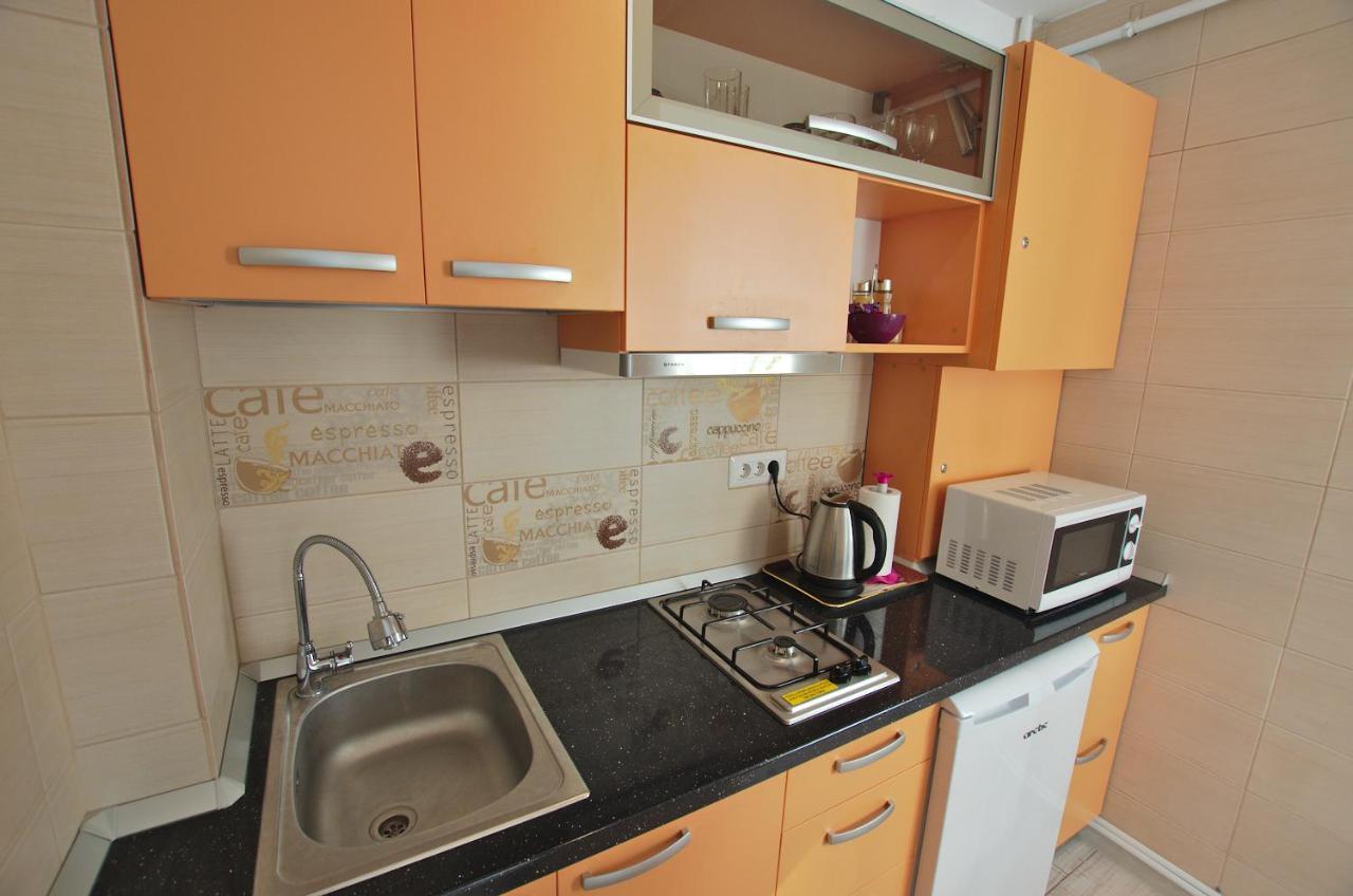5 Apartshotel Faleza Galati Eksteriør billede