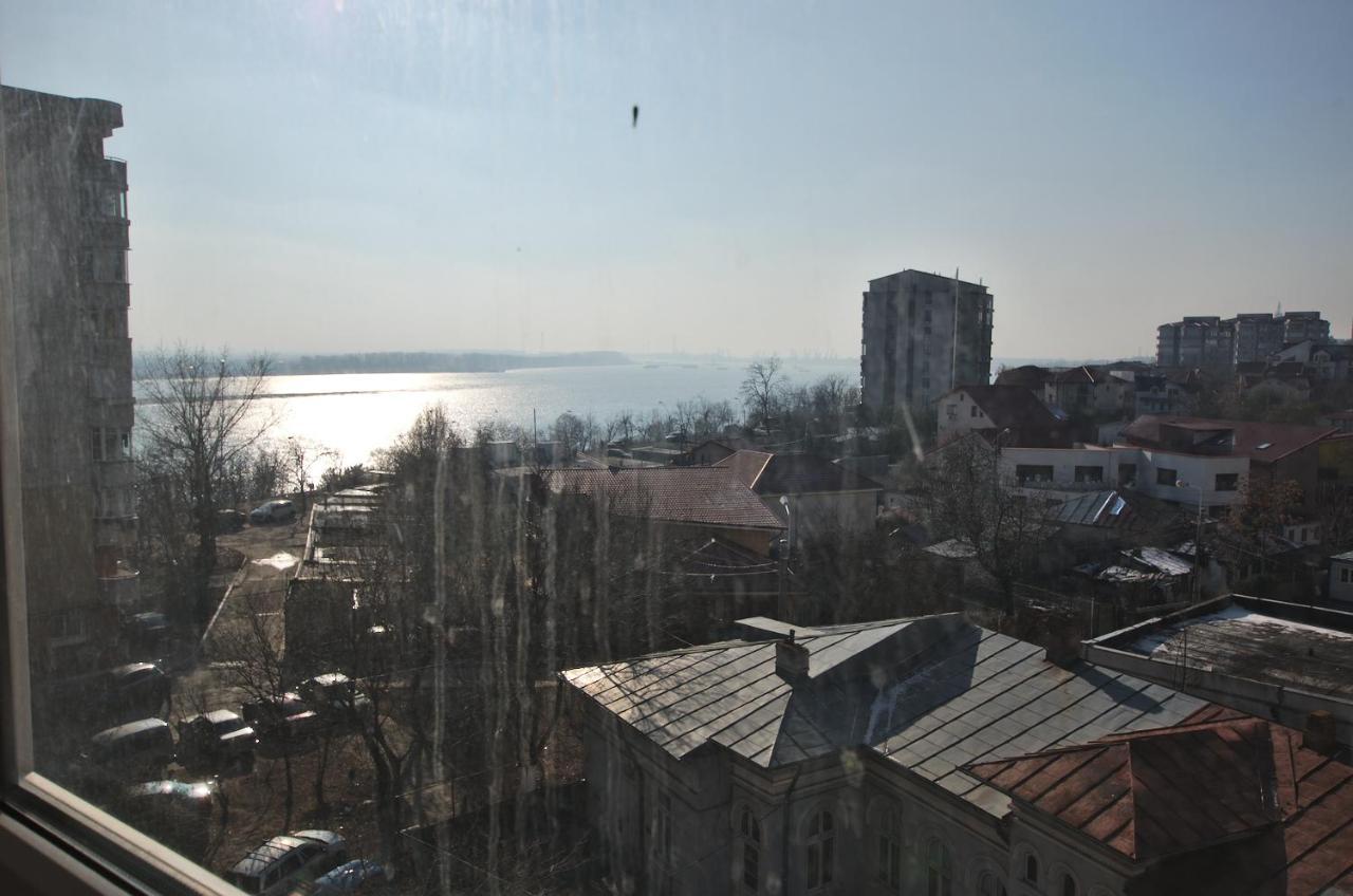 5 Apartshotel Faleza Galati Eksteriør billede
