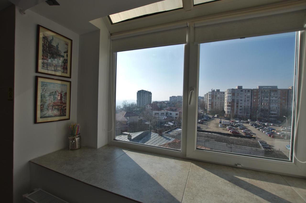 5 Apartshotel Faleza Galati Eksteriør billede